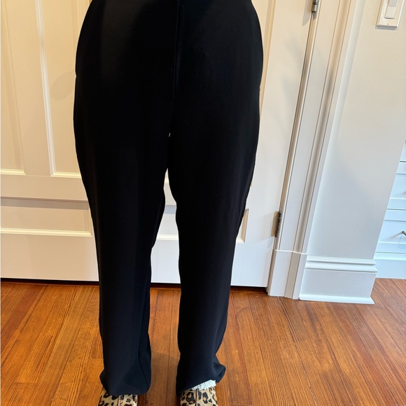 Aritzia Black Trouser - Picture 8 of 9